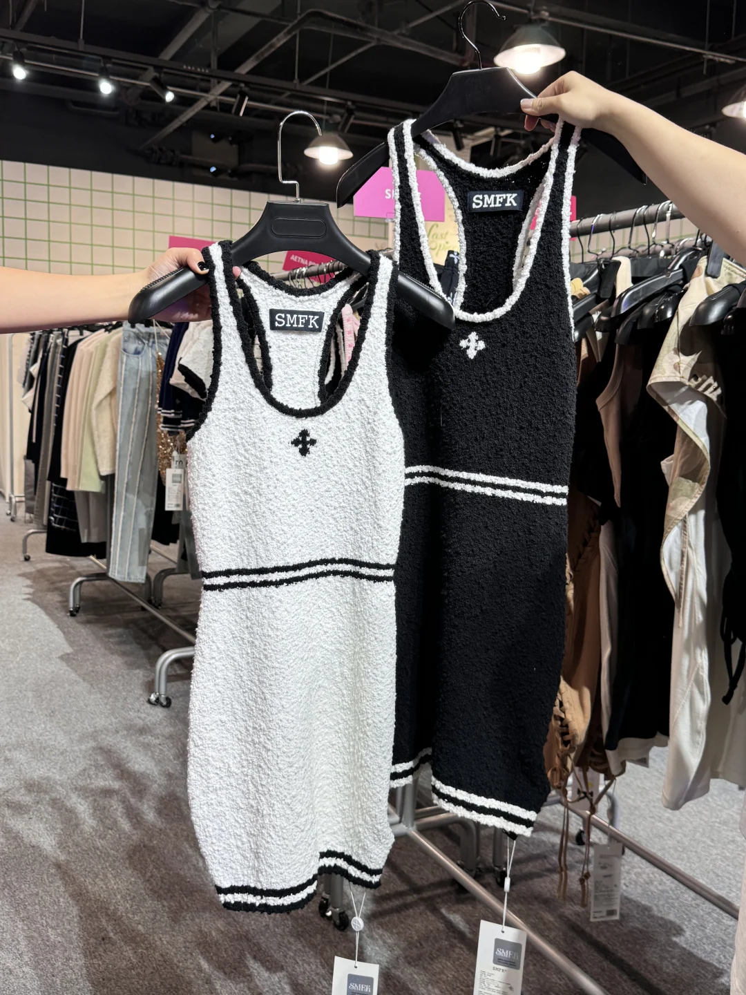 卧卧卧…南京新街口smfk特卖！！快去…