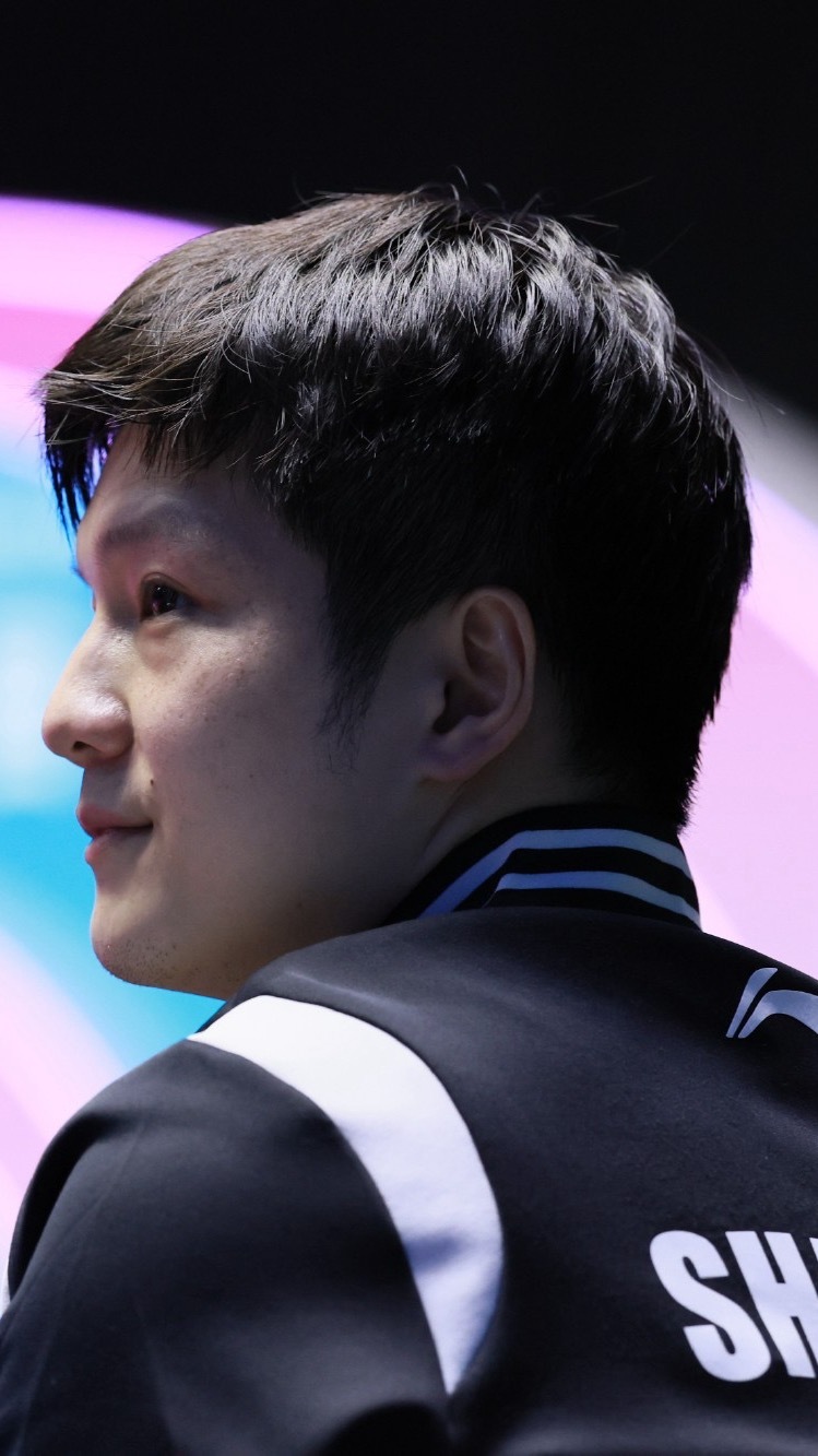 FZD樊振东说过，一个人的力量再大，也比不上团队的力量。上海队决赛见 继续加油