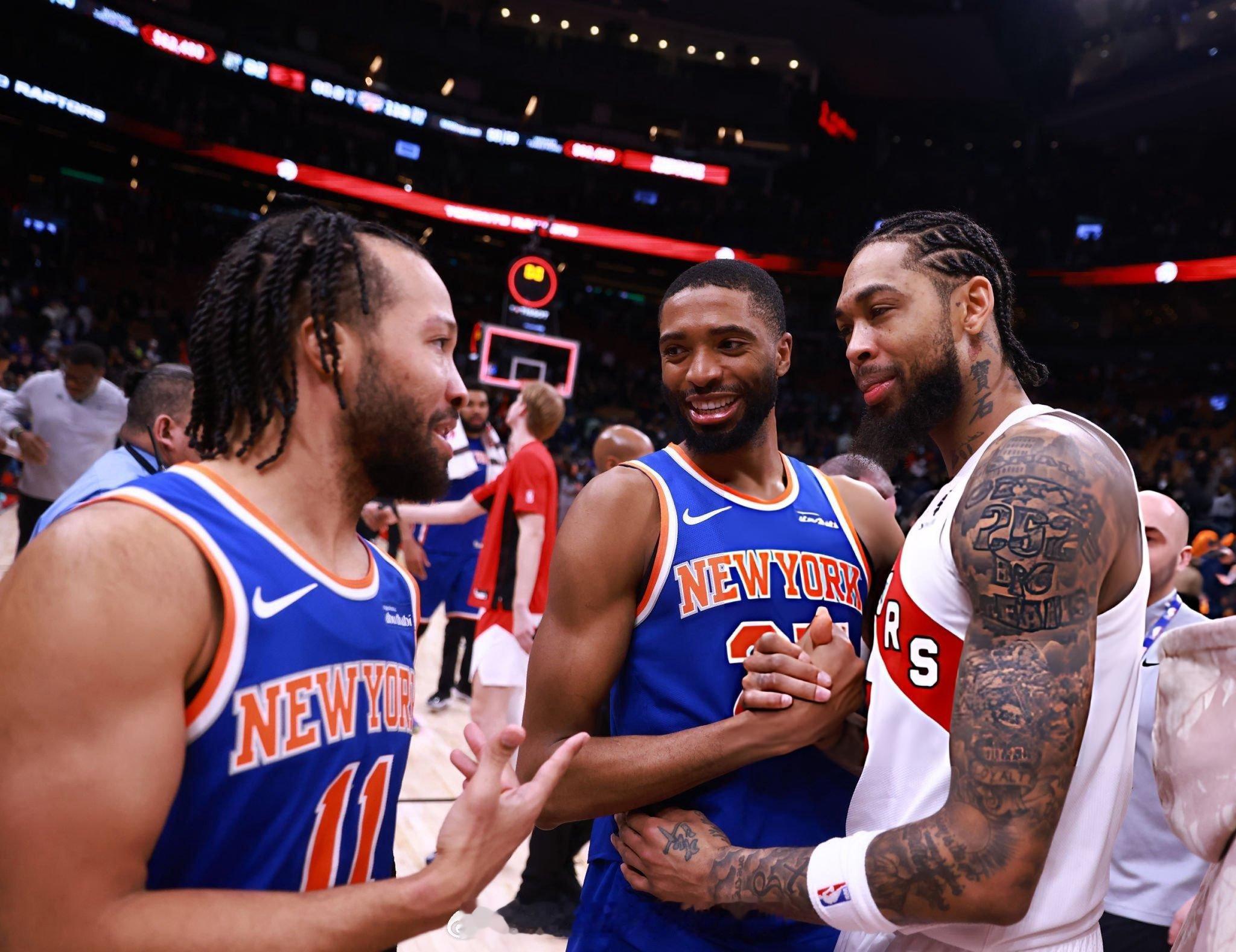 今日赛后英格拉姆