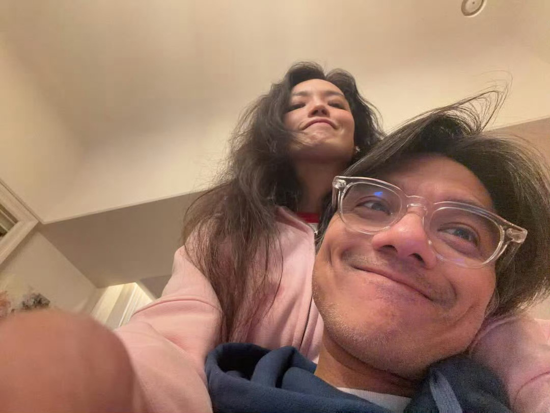 真就是美一辈子美够了的两个人才拍得出来的照片舒淇&冯德伦 