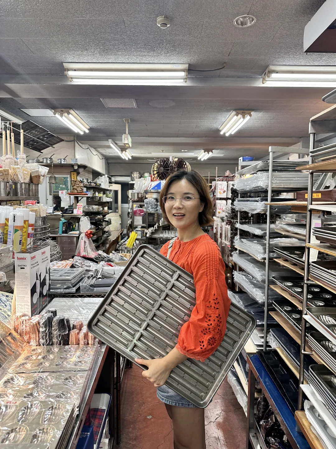 人家去日本买奢侈品，我去扛千代田模具 真的是烘焙人的天堂啊，各式各样的...