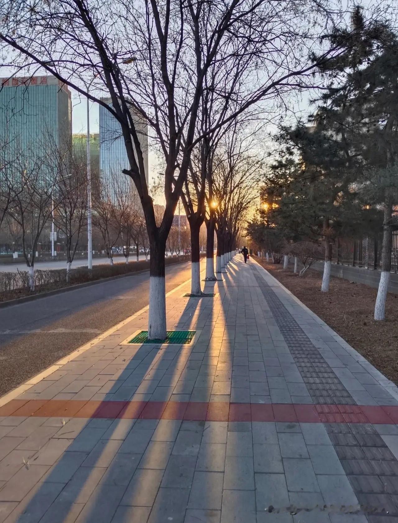 跟大伙儿提个醒，心里都有个准备，再过三天，也就是这个月8号，就要正式进“三九天”