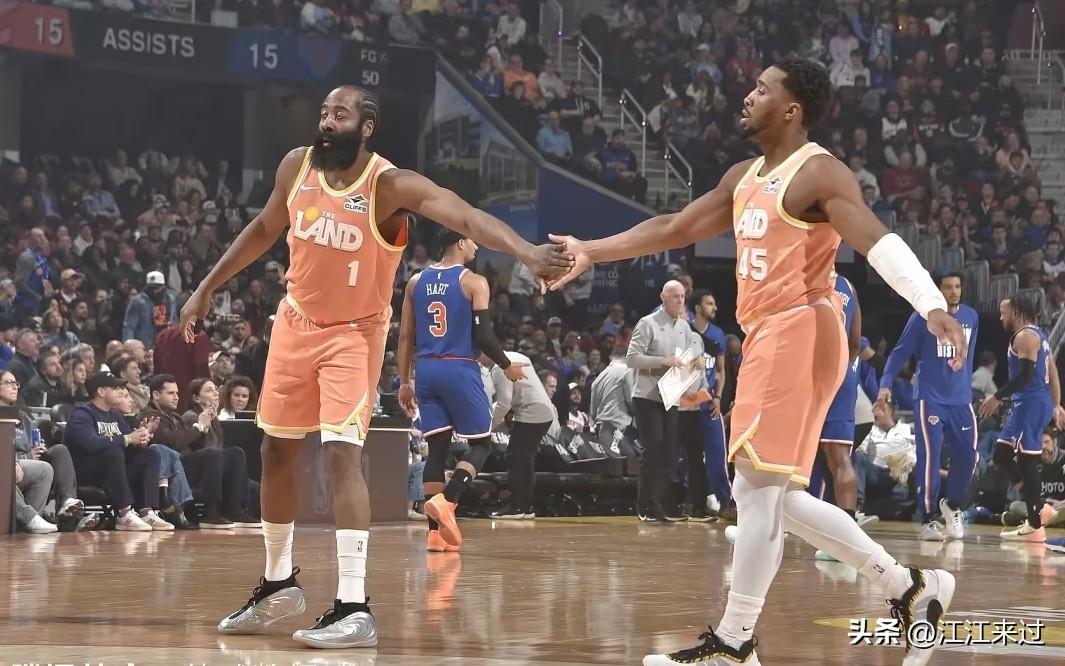 哈登凭什么喜欢打凯尔特人？哈登职业生涯至今对阵凯尔特人能够场均轰下22分6篮板6