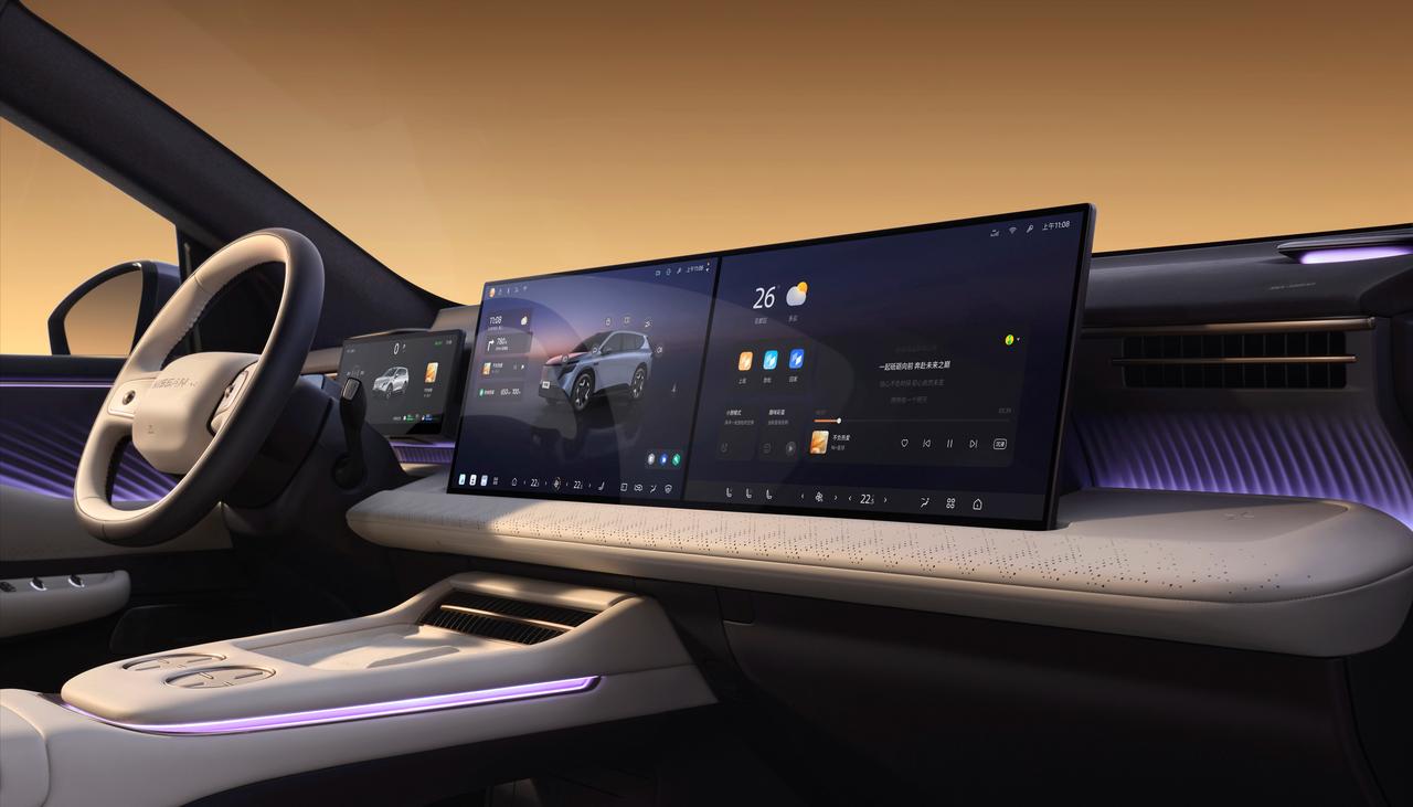 东风日产NX8内饰正式亮相，20万级大五座SUV从此有了新定义。
3月17日，东