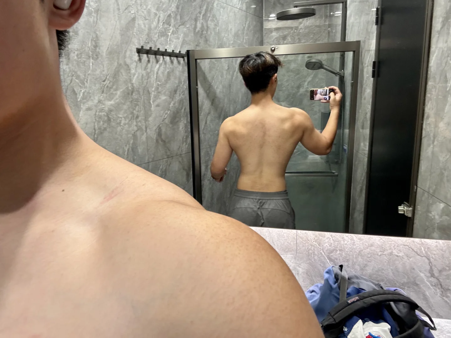 练一个背吧