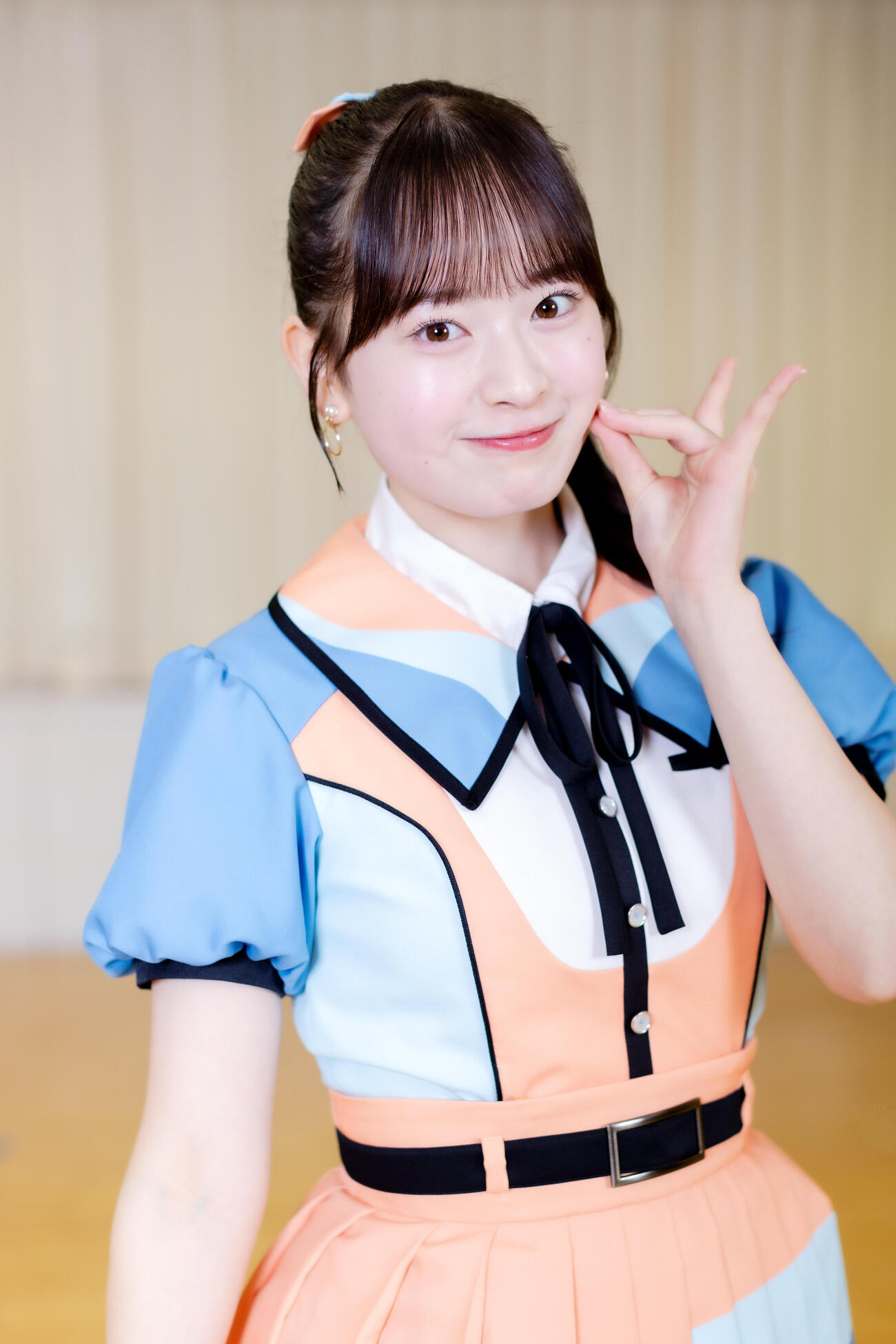 【新闻】AKB48佐藤绮星八木爱月伊藤百花近藤沙树 AKB48 于 19 日发售