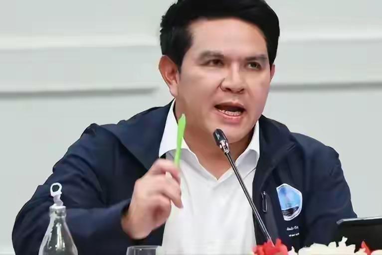 泰国部长语出惊人，声称被骗的基本都是中国人，出事全是受害者自己贪心。
 
中国驻