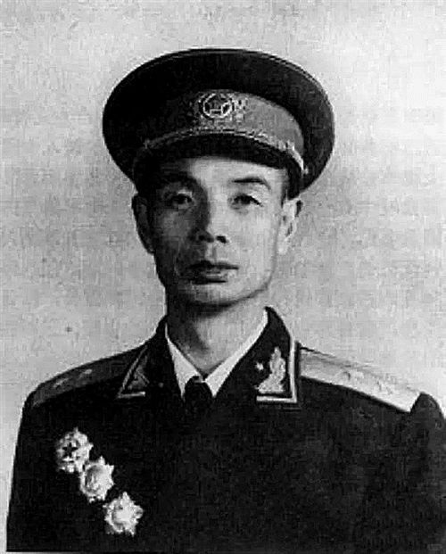 原兰州军区司令员：张达志将军