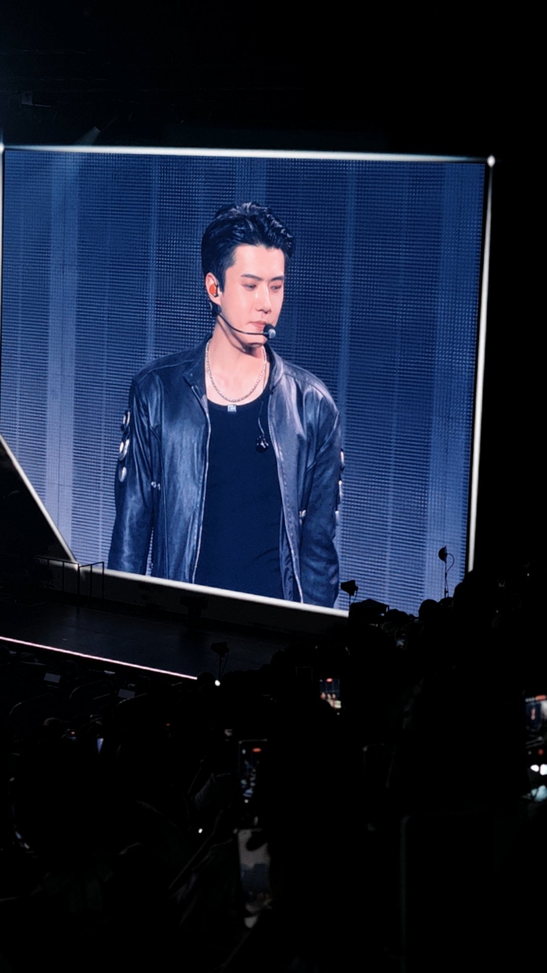 吴世勋吴世勋首支solo曲是中文  妈妈爱你 