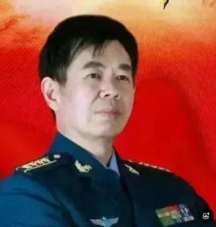 戴旭：“中国总是对全球的善意过剩、而武力又稍显不足，这种不平衡，恰恰是最致命的。