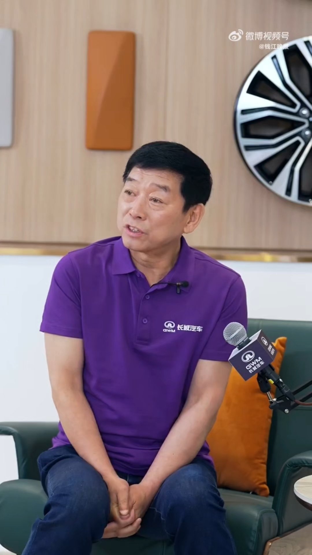 魏建军把为你放心刻进V9X中国车市要变天了吗 魏建军真的太敢了哈，直接把名字刻进