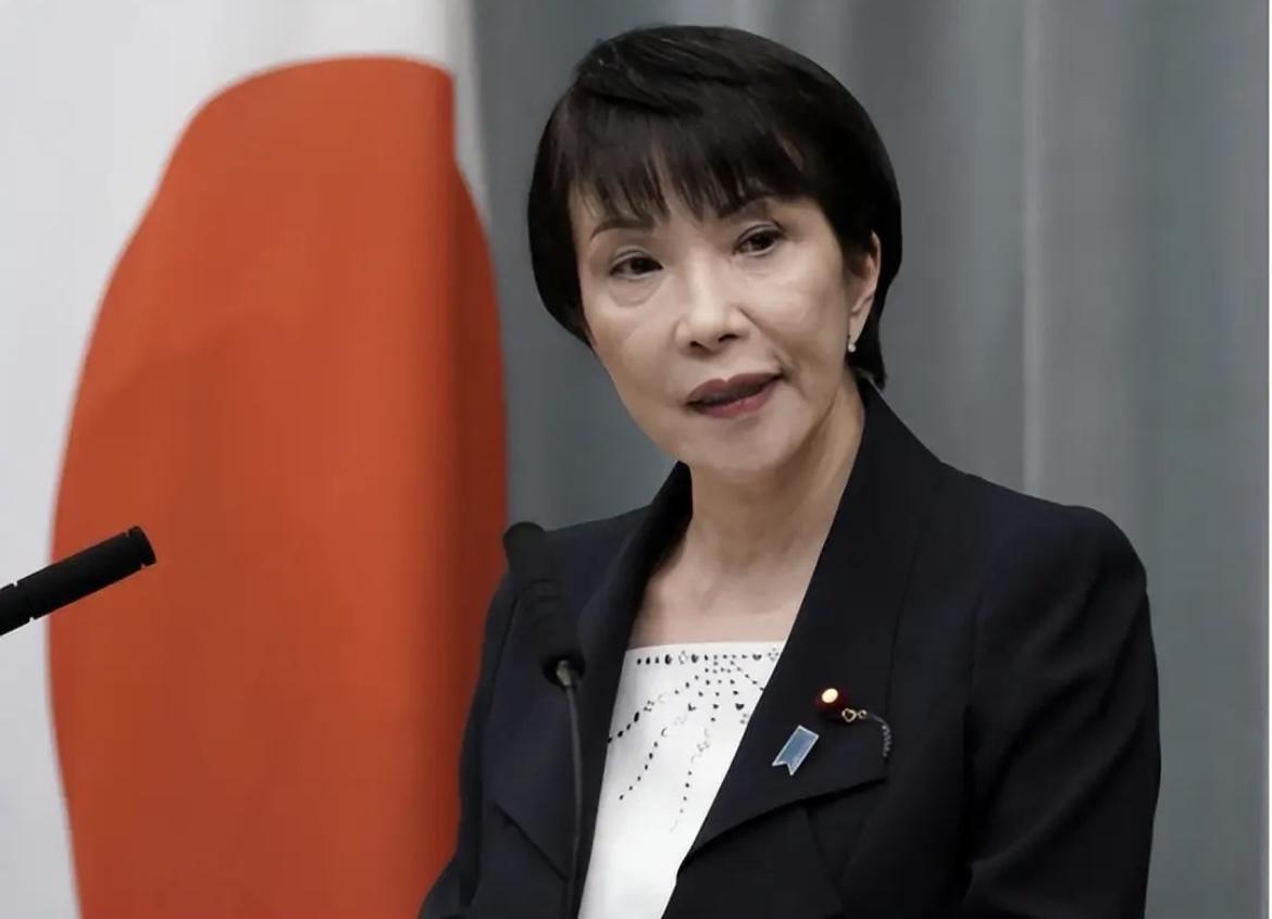 高市早苗捅大篓子：中方反制还没扛住，特朗普又背后补刀！高市早苗怕是把日本坑惨了！