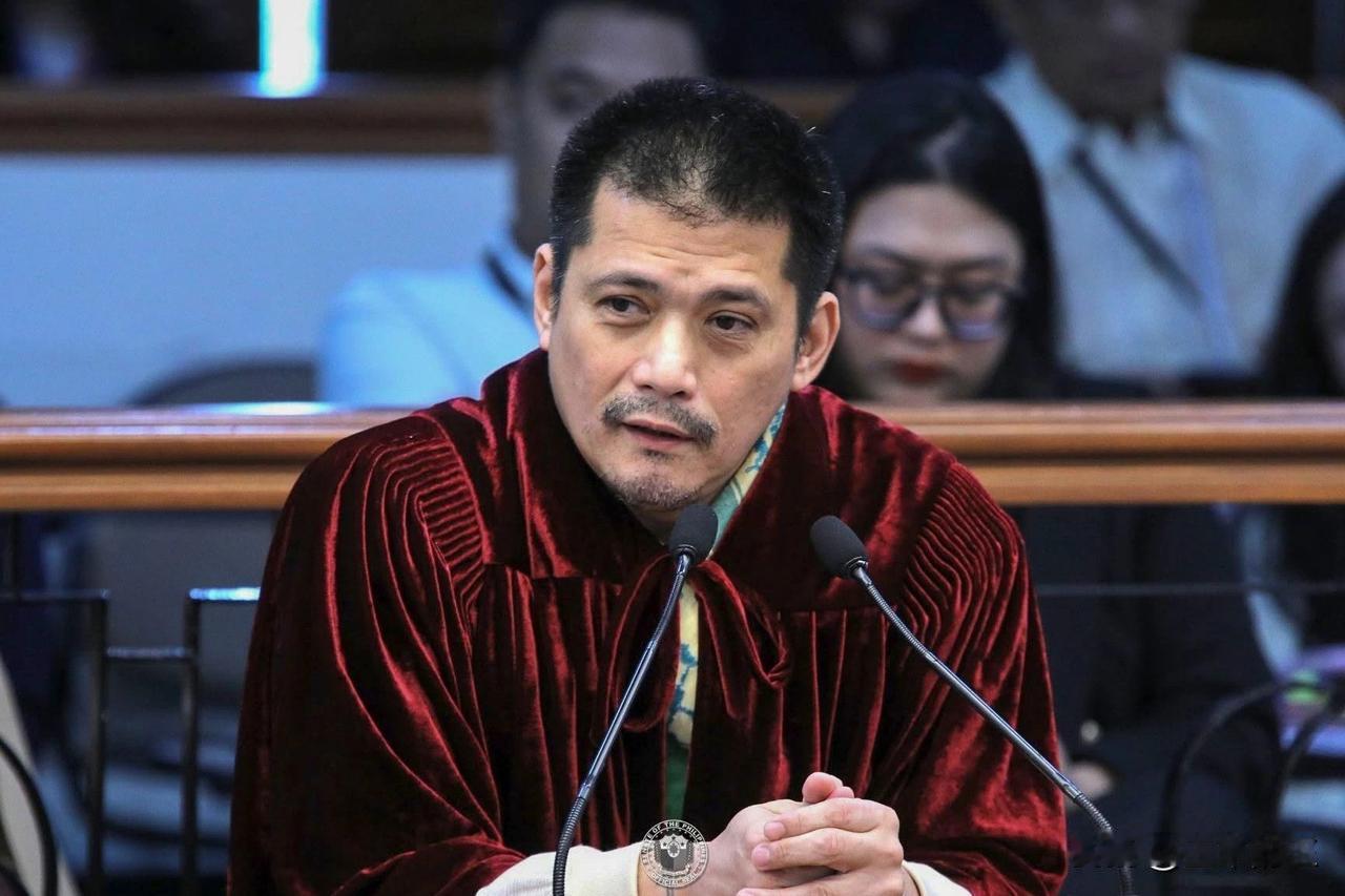 菲律宾反贪机构监察专员办公室周一表示，参议员罗宾·帕迪拉针对其涉嫌妨碍司法指控提