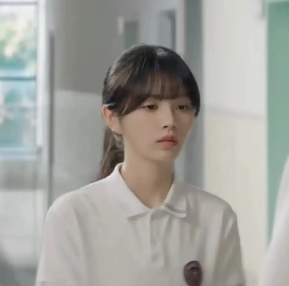 恭喜我🍩有了一部里程碑式的偶像烂剧，演个偶像剧演技都能烂出圈 