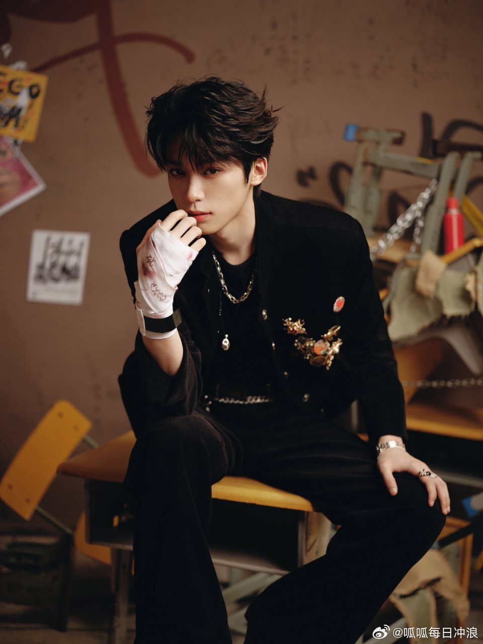 梓渝粉丝测速成绩：26分钟内👍🏻破40万，30分钟外👍🏻破200万，粉丝