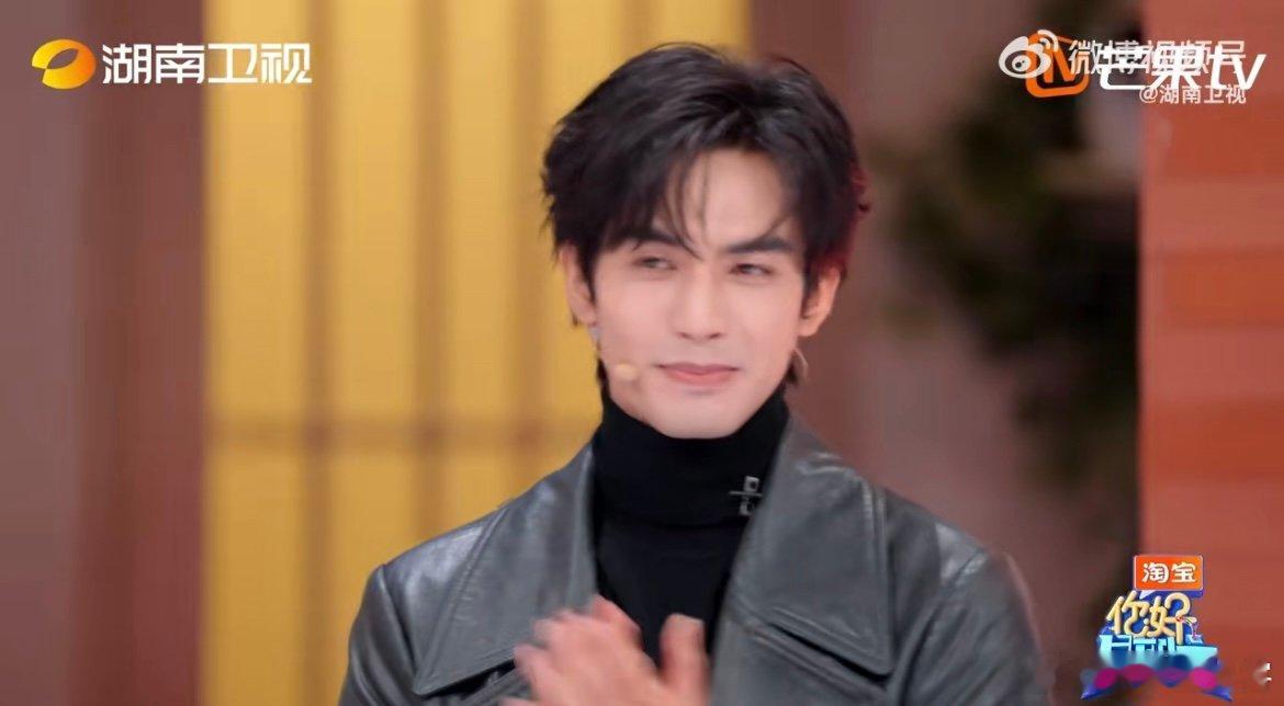 宋威龙赵今麦大衣抱好甜 “谁知女主心” 环节甜度超标！雪夜暖心的题目刚出，赵今麦