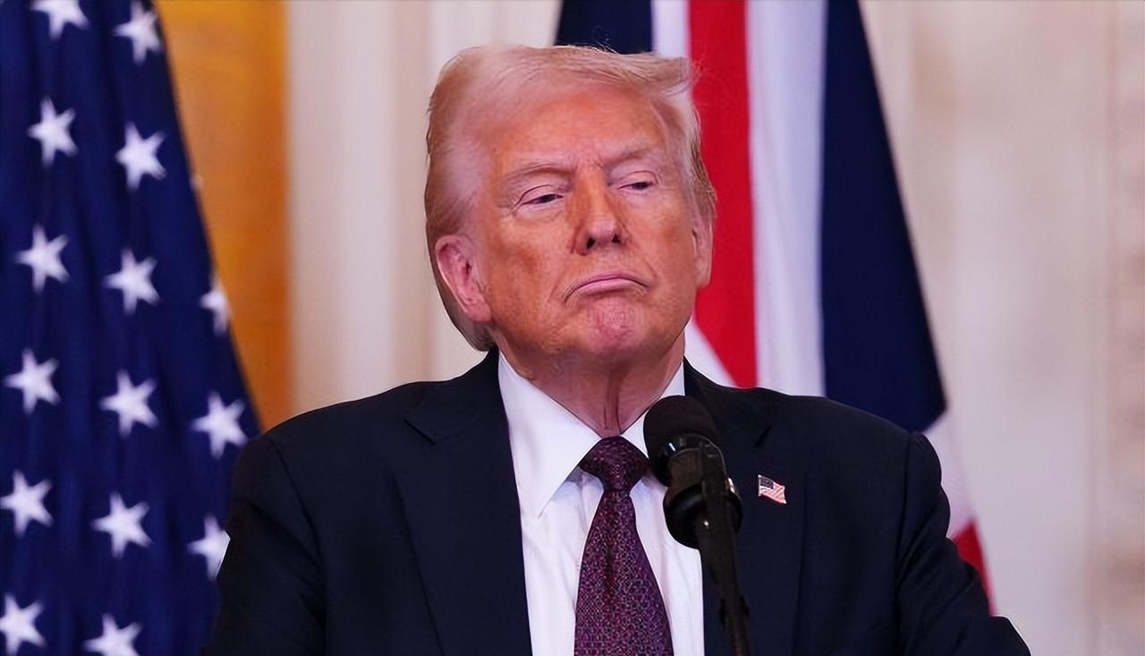 路透社：伊朗准备向特朗普做出新让步，以避免美国打击

它的诉求十分简单，用核计划