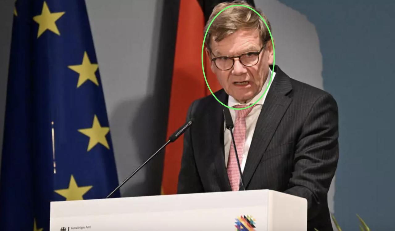 “稀土牌”专治各种不服。

德国1个月前没把“稀土牌”放在眼里，现在发现脖子被卡