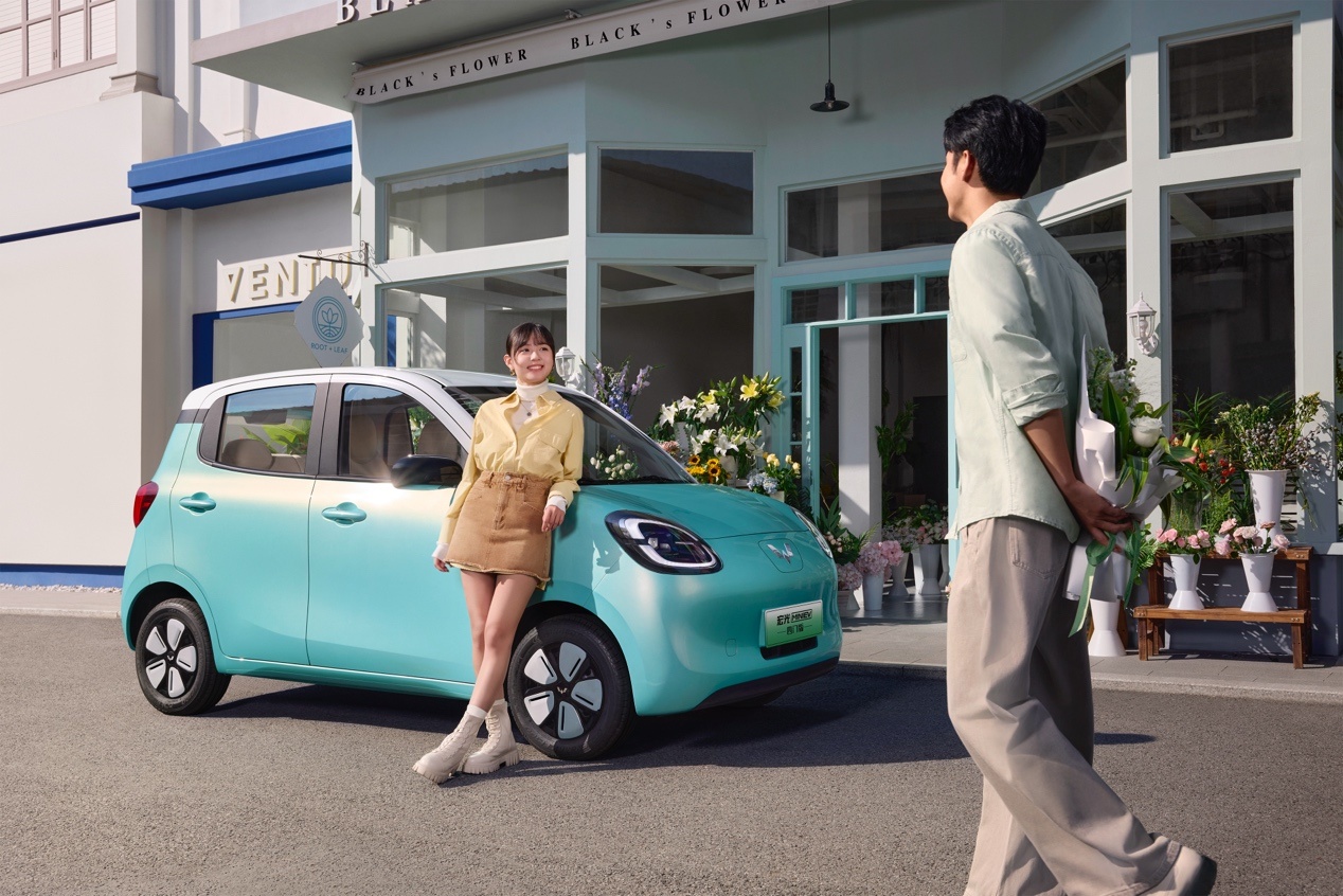 难以想象！2025年，宏光MINIEV家族全年热销435598台，累计销量突破1