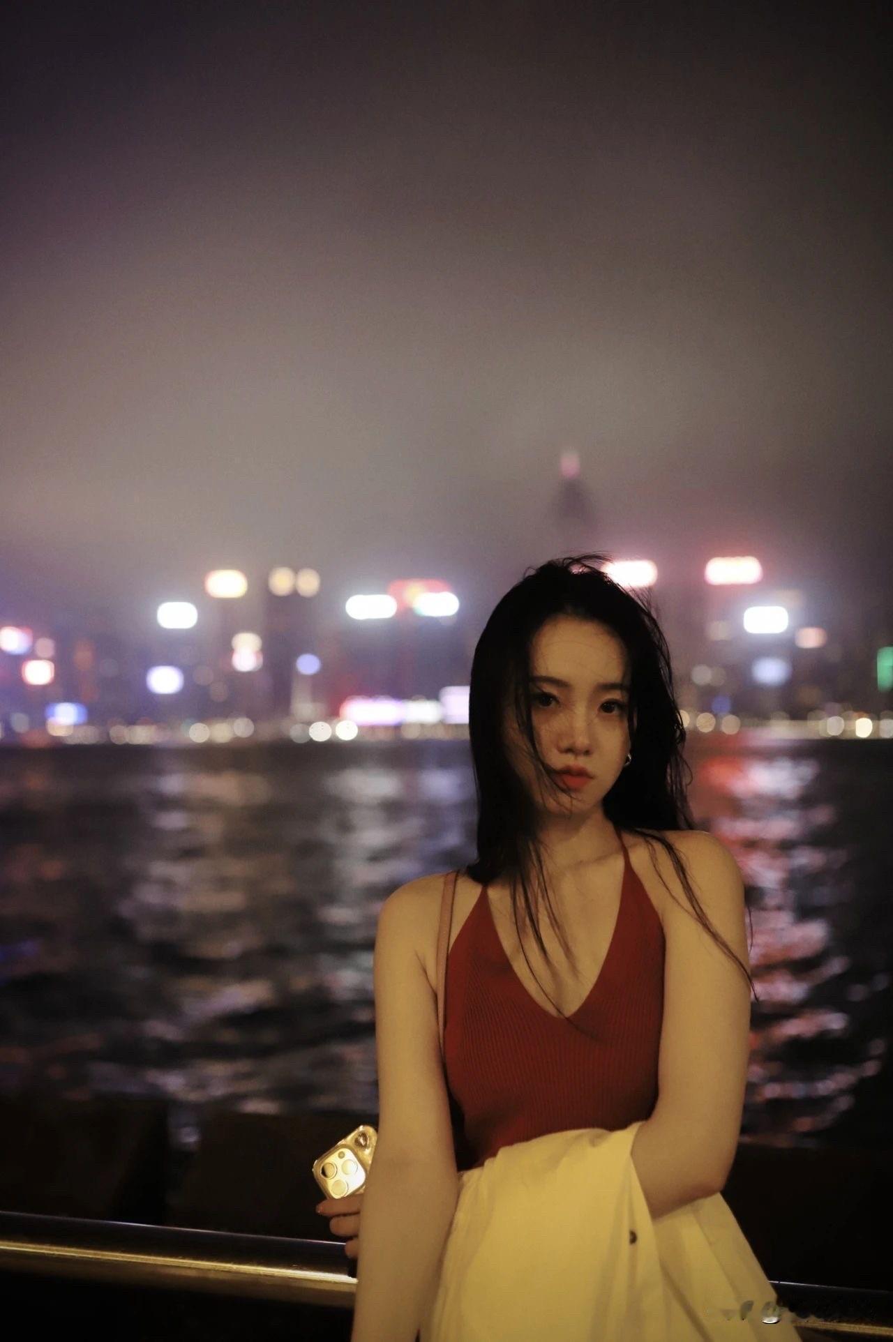 很多人都陷入“认知幻觉”，觉得认知高就能赚钱，还自认为认知高人一等。但实际上，9