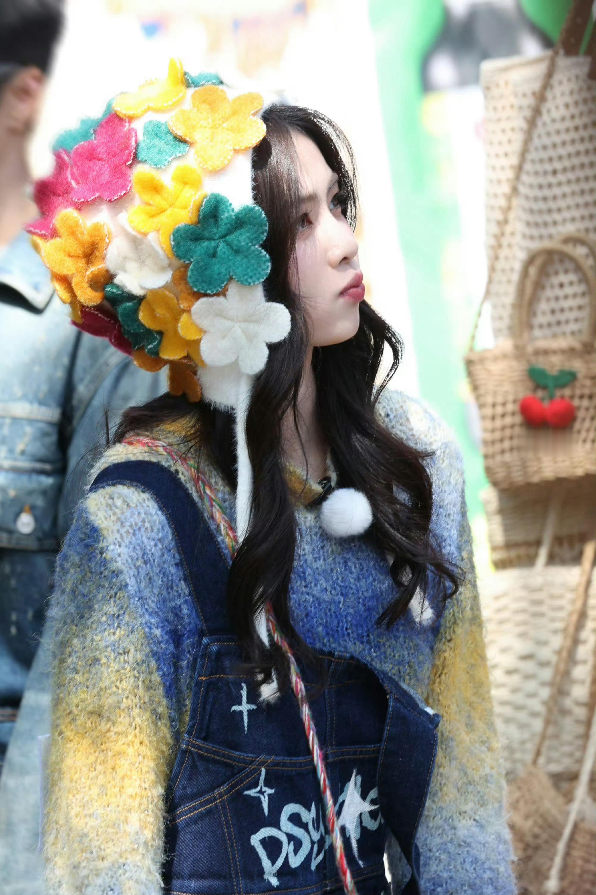 白鹿获三级演员职称  恭喜鹿鹿，好棒👍 