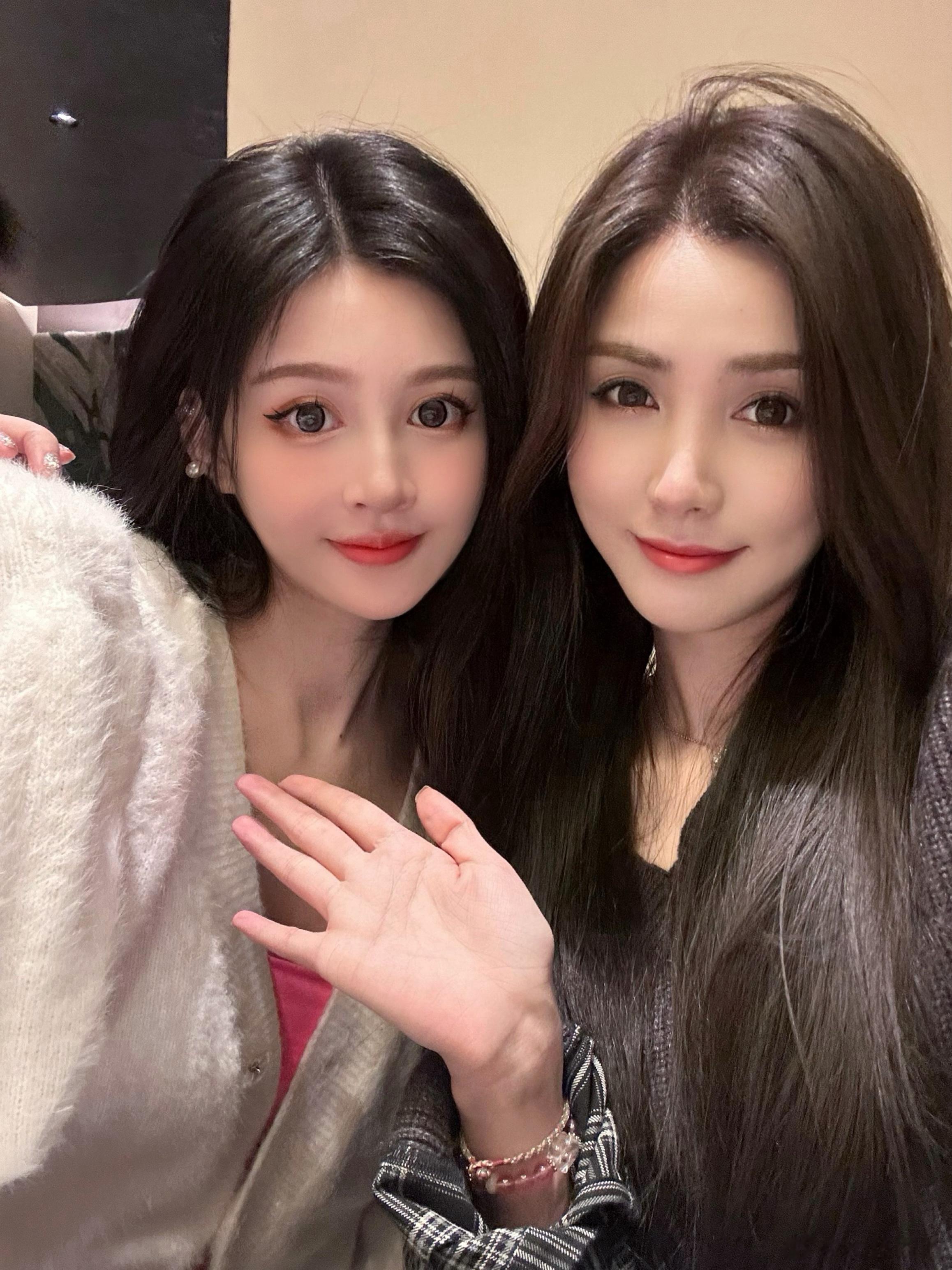 美女约会˃̵ᴗ˂̵ ​​​