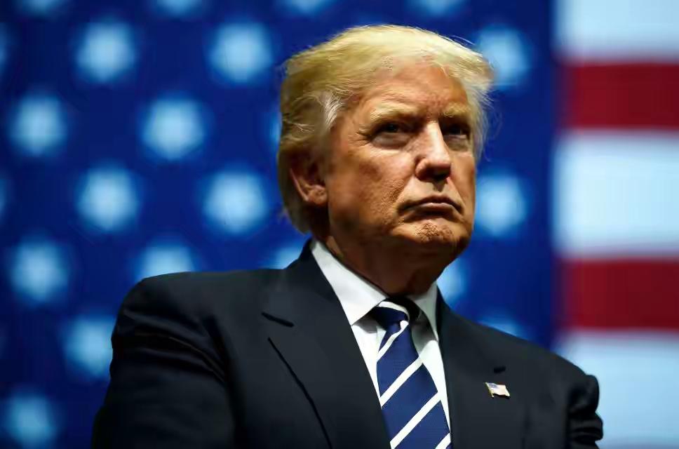 特朗普威胁韩国就范，李在明趁机释放野心