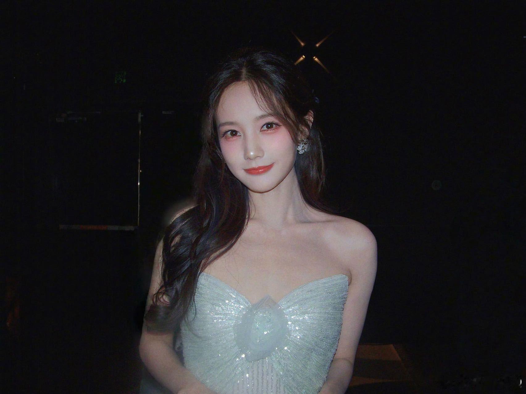 今日份营业的👧🏻欢迎评论补充～ ​​​