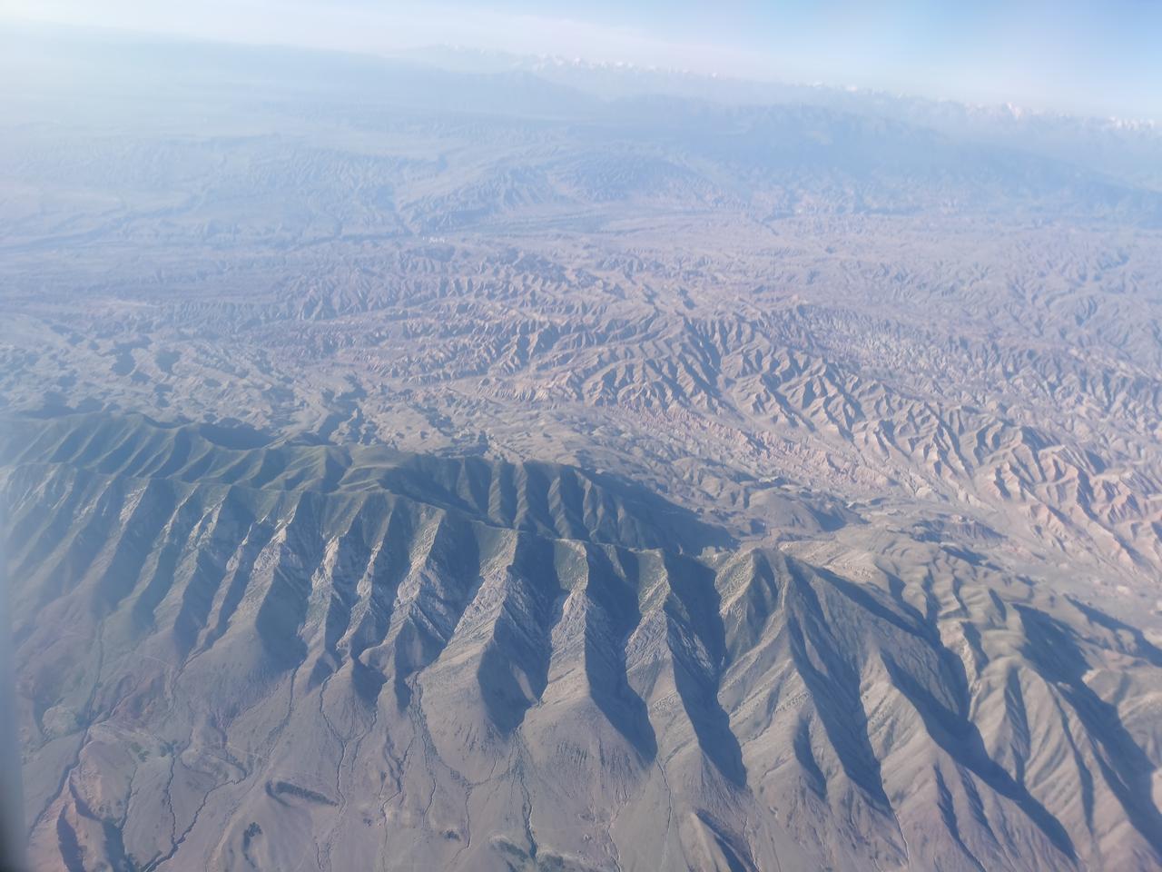 从上帝的视角看天山