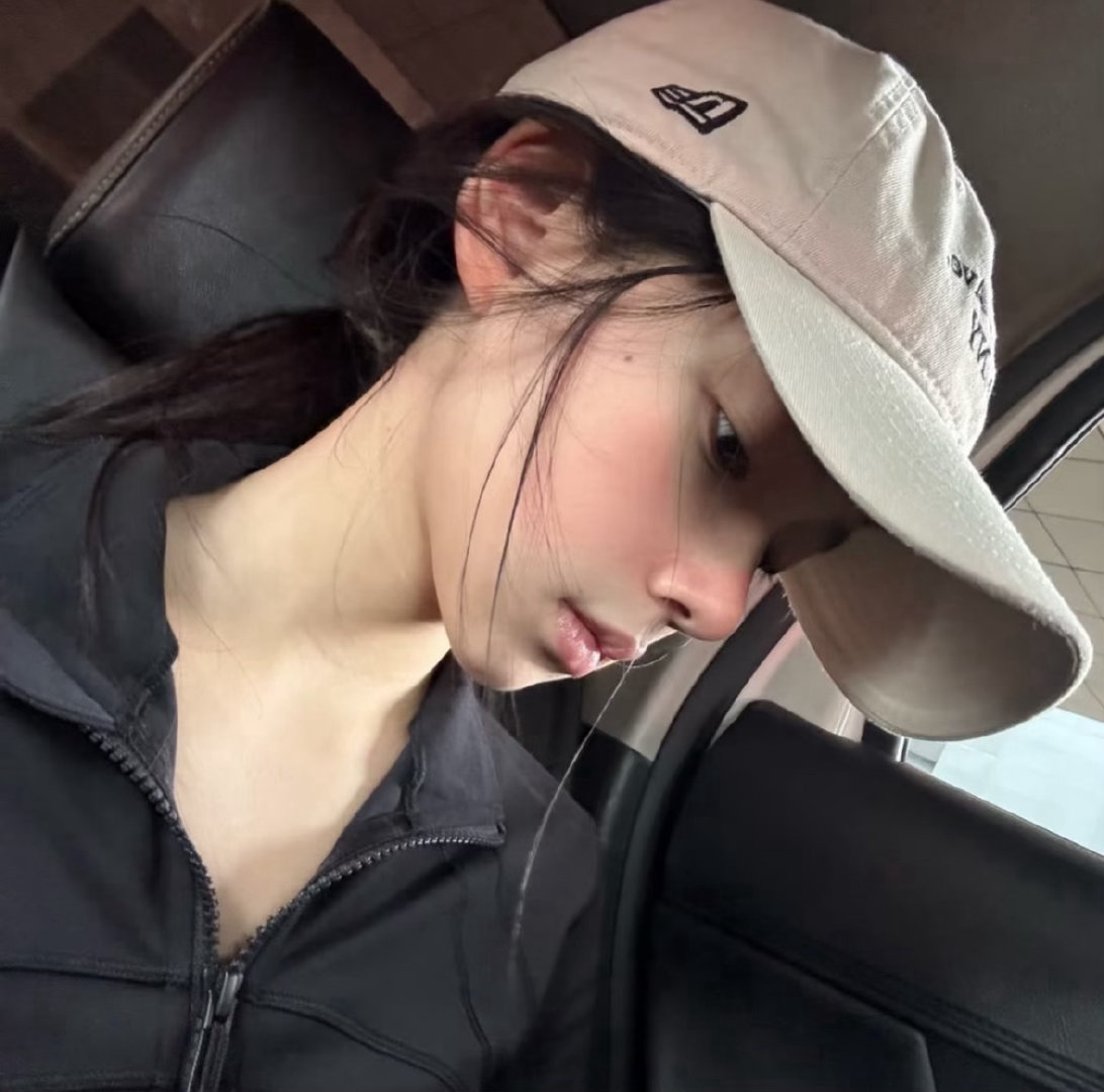 𝑾𝒆𝑪𝒉𝒂𝒕|女头 小众高质女生头像 