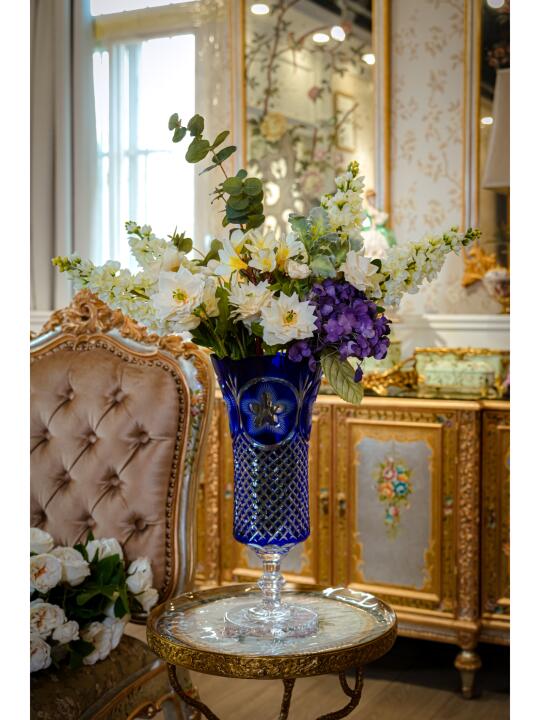 克莱因蓝水晶花瓶