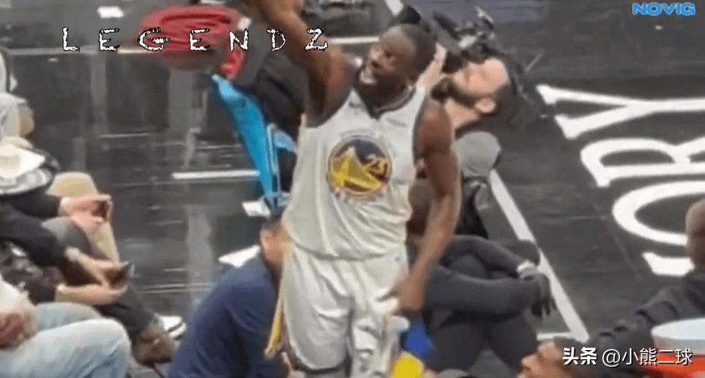 追梦调侃老鹰冠军旗帜：58年拿的冠军吧？我可以送他们一个我的冠军
 
今日，知名