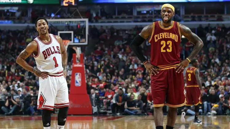 詹姆斯在《球场大脑》节目中表示：“我希望人们没有忘记罗斯，他是我遇过最有爆发力的