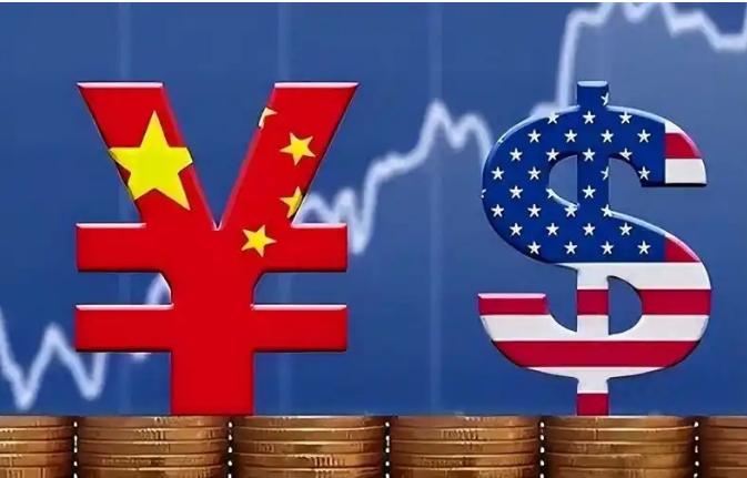 中美GDP差距突破11万亿美元，很多人看到这个数字就慌了。2025年中国GDP约