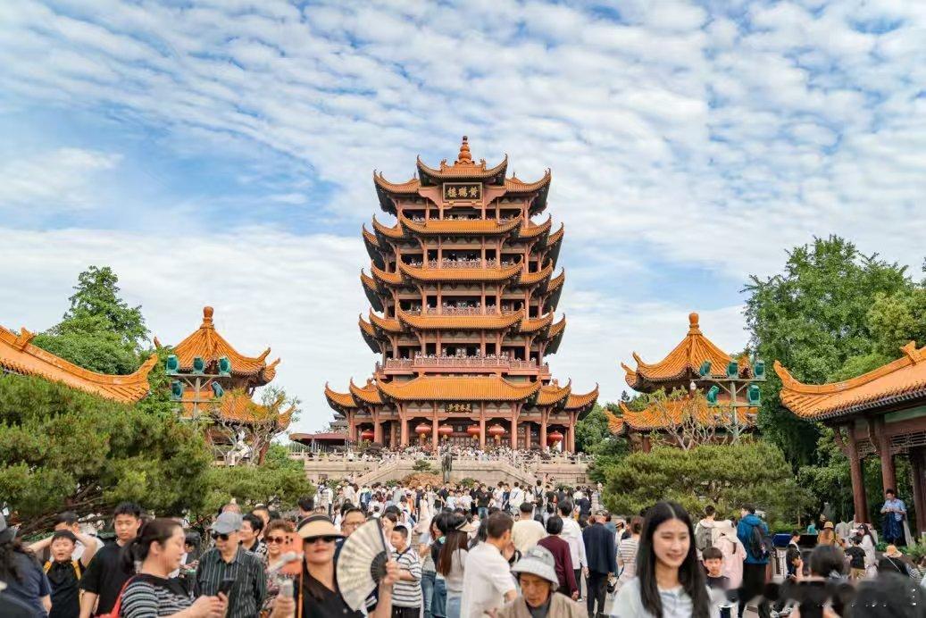 【首演即“出圈” 黄鹤楼《南楼有戏》连演60场】519中国旅游日湖北分会场 近期