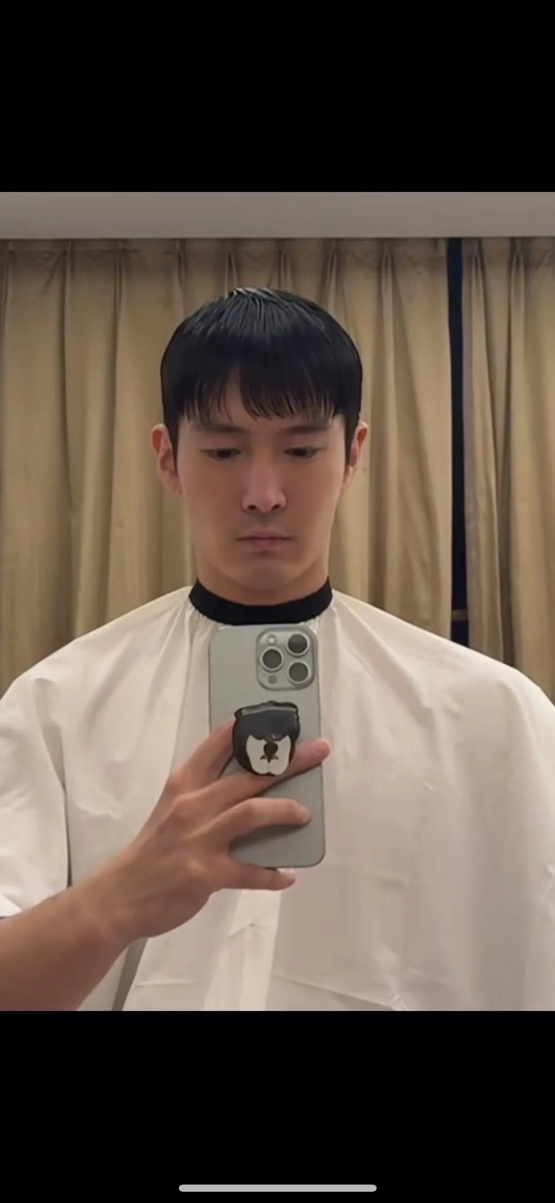 这真的是盛一伦？变化好大 ​​​