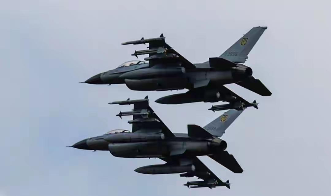 俄军苏57刚隐身突防，导弹就被美制激光火箭弹击落