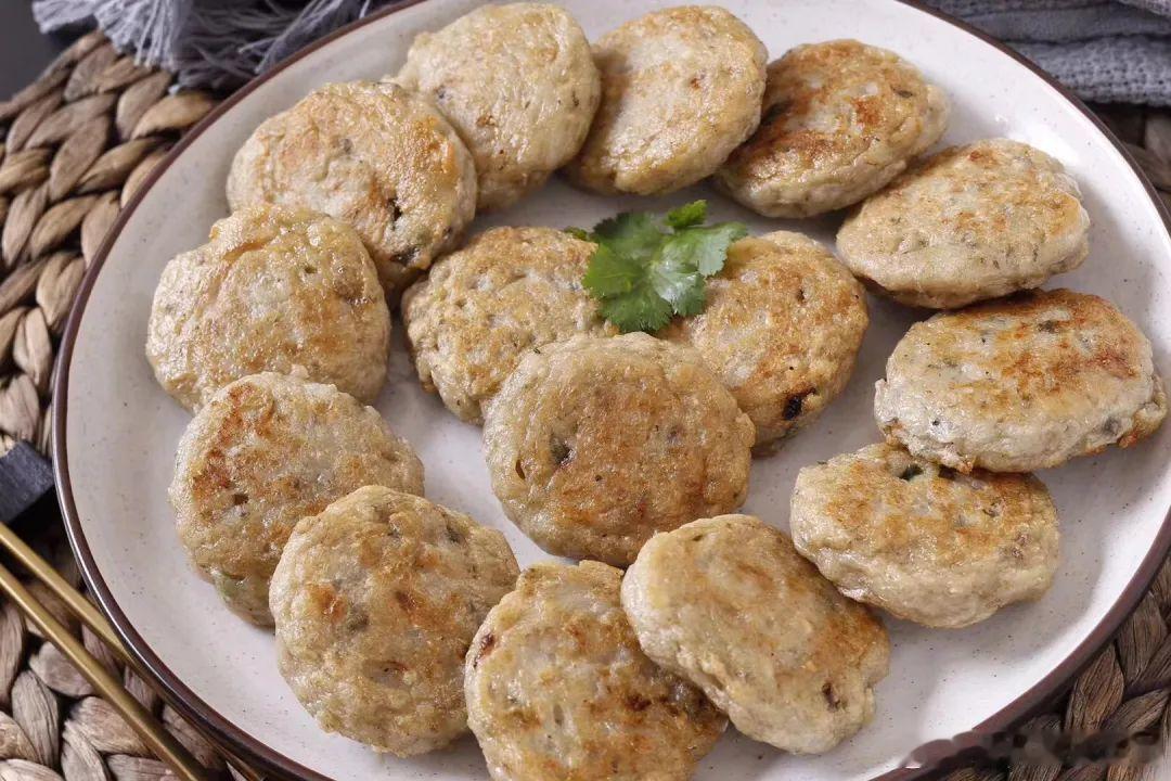 #胃癌真是吃出来的吗##向肿瘤说拜拜##健闻登顶计划#  哪些食物会加重胀气？?