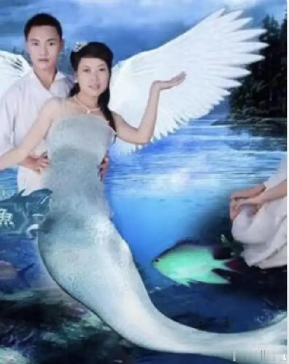 十年前的婚纱照哎等等，你们在拍这些婚纱照的时候不会笑吗，看完直接给我笑疯了哈哈哈