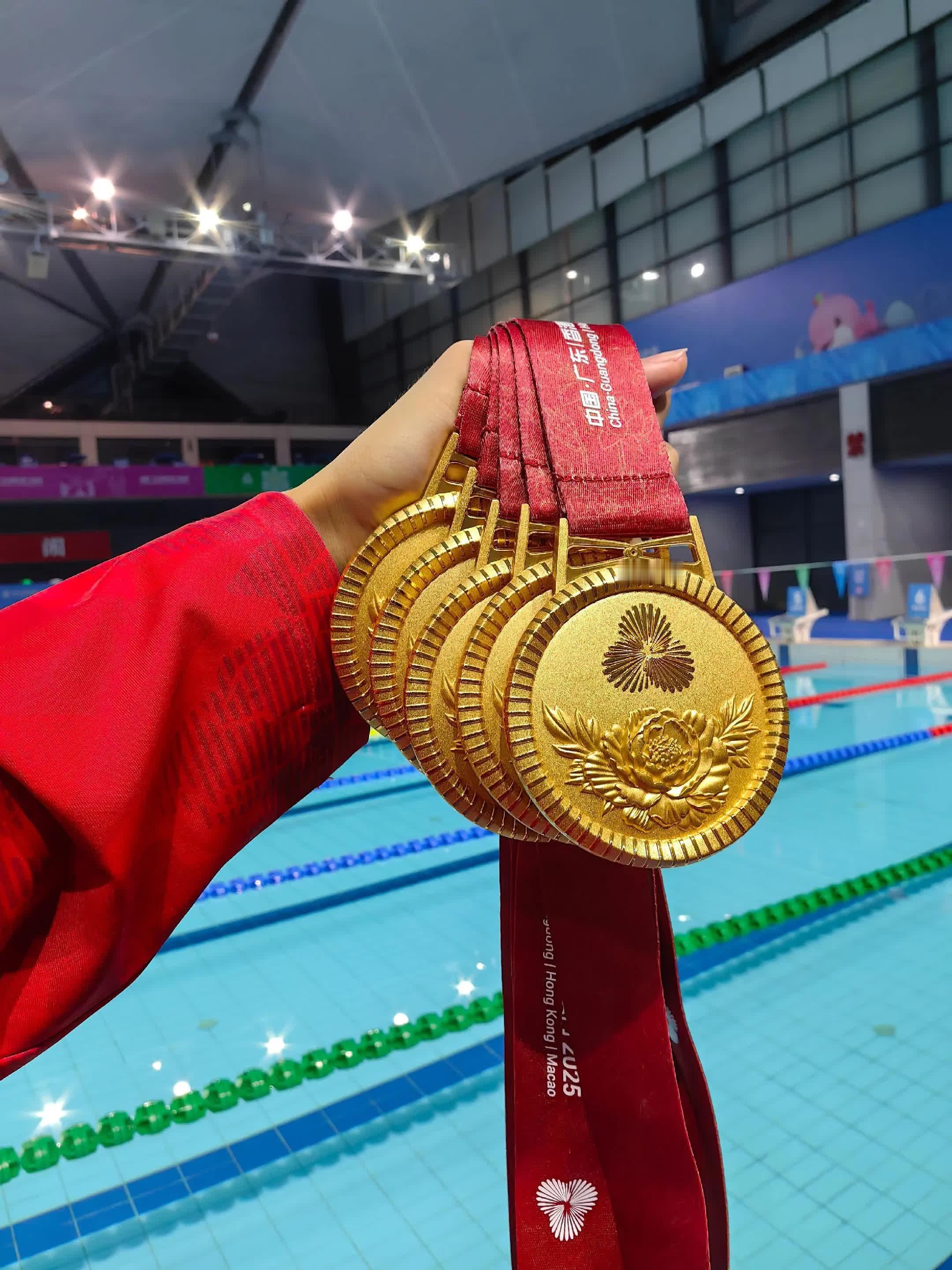 27-全运之光闪耀，激情与荣耀同在。第十五届全运会，我们共同见证体育的力量和梦想