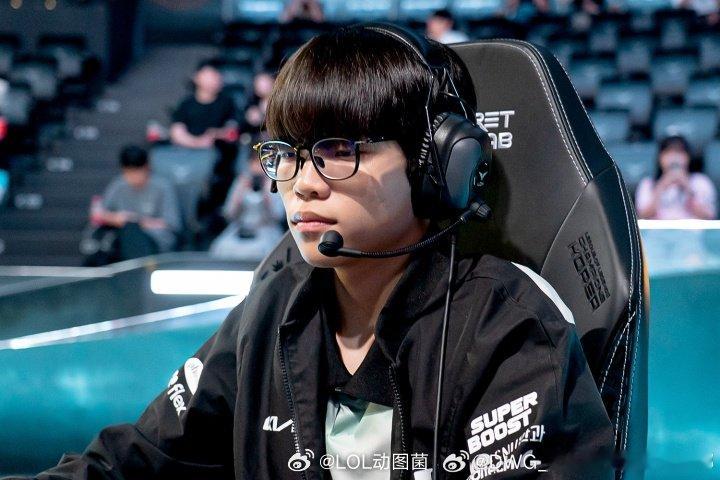 你要毁了许哥吗？DK.Siwoo三场零作用仅拿两人头 战绩合计2-14-18今日