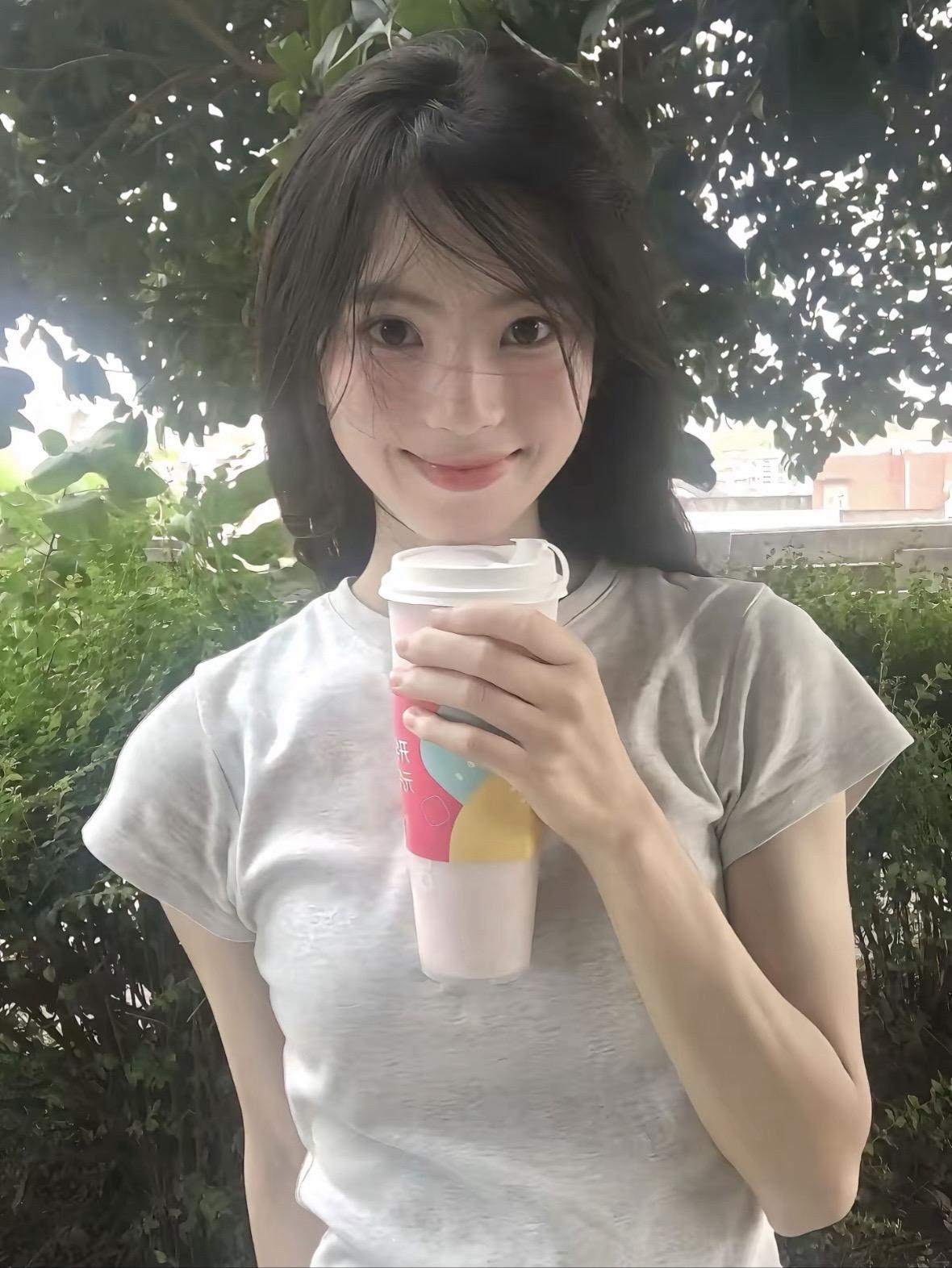 尝尝一颗东洋乌梅 再给我一个甜妹