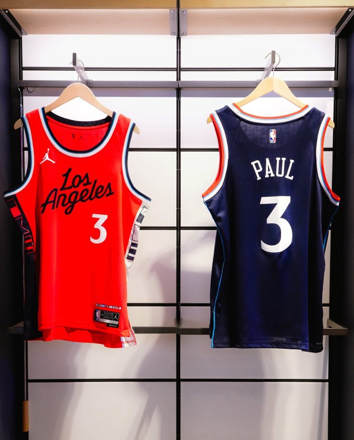 快船官宣了炮哥回归会继续身穿3号——CP3的最后一舞嘛，不过也别忘了在此前的职业