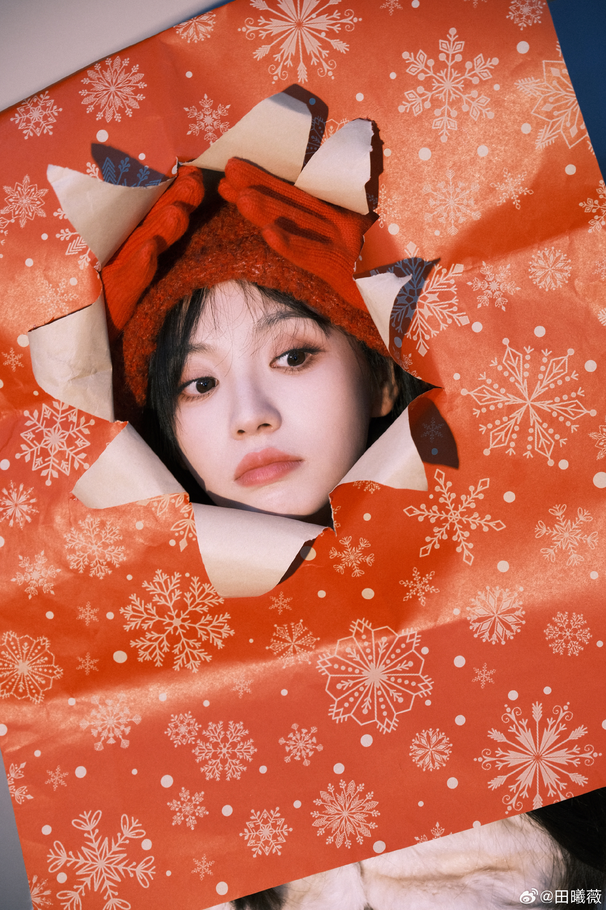 田曦薇元宵节妆田曦薇化红色系妆田曦薇就这样萌晕所有人，浓颜系大美女！ 