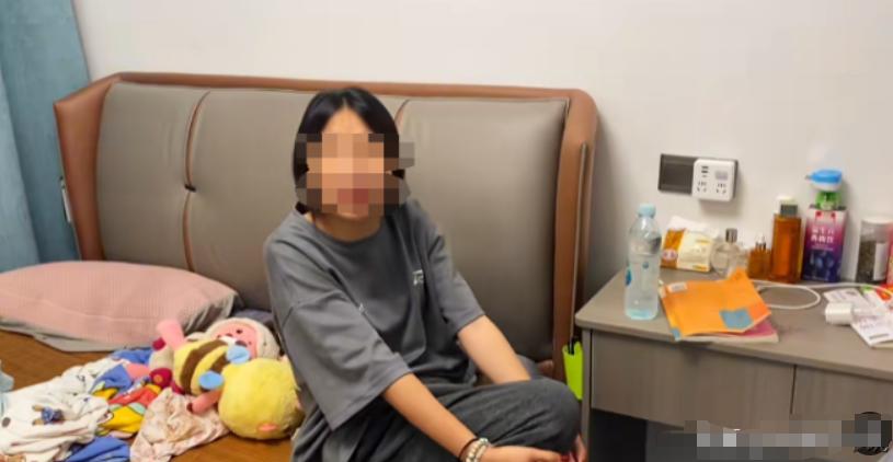 没钱你做什么父母？江西一女儿为了外出旅游，向父亲索要5000元。父亲听后说：“你