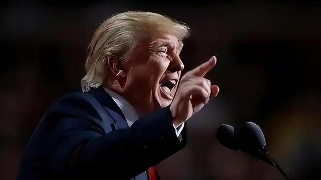 特朗普要玩脱了。

把一国总统抓走，他以为自己在秀肌肉，其实没意识到，别的国家只