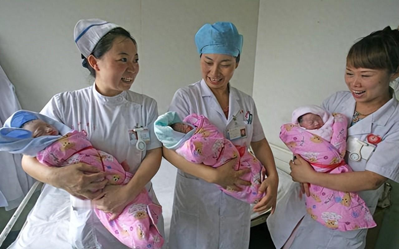 已经有两个女儿了，41岁，还要拼个儿子！不过考虑到女儿读大学了，培养的不错，接下