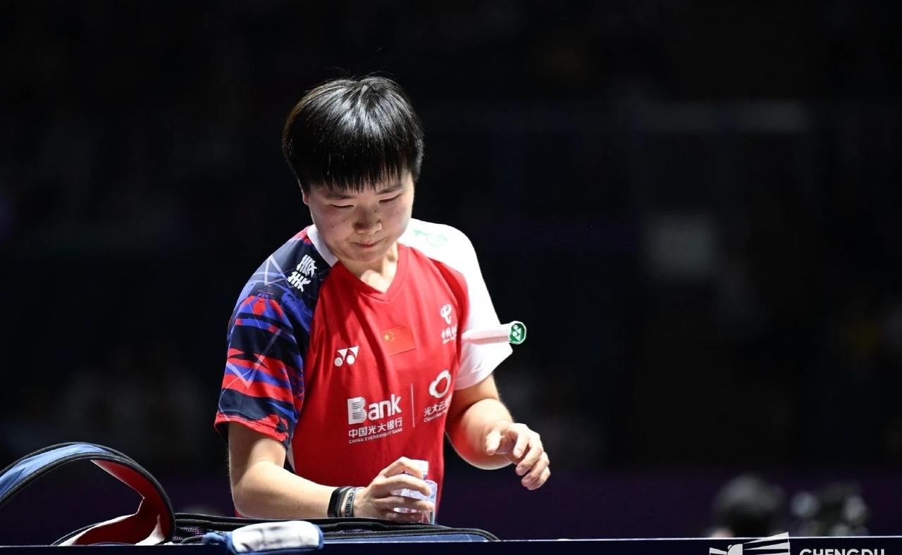 15-0！何冰娇打出真正的梦幻开局，把奥原希望打懵了，这一开局也直接激活了娇娇，