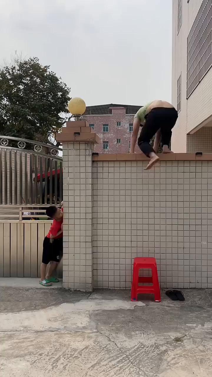 哈哈哈。