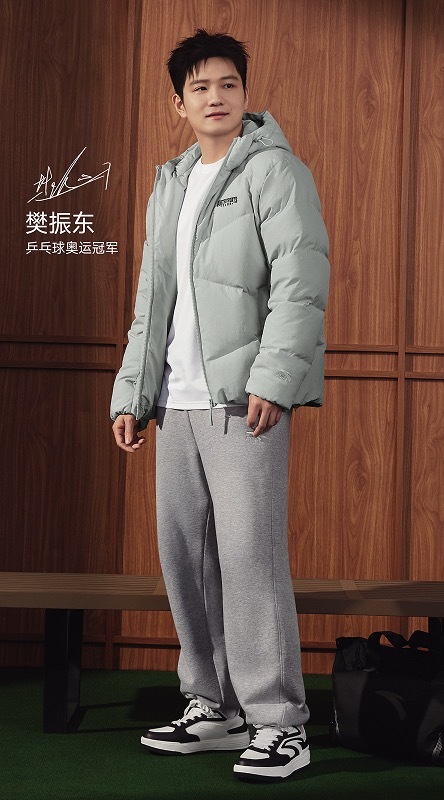 樊振东安踏品牌代言人 冬日温暖